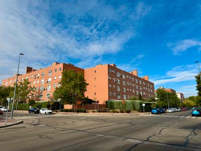 Exterior view of Flat for sale in Alcalá de Henares  with Air Conditioner