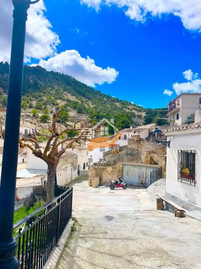 Terrenos y solares en venta en Vélez-Blanco