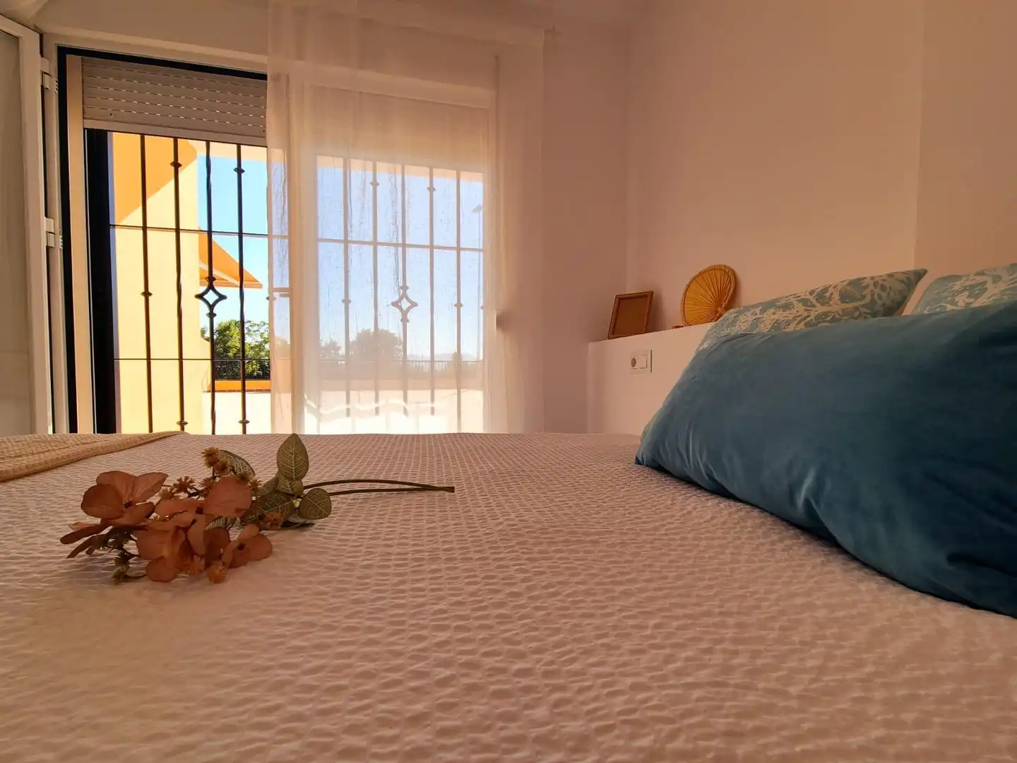 Habitación de Casa adosada en venta en Algeciras con Terraza y Balcón
