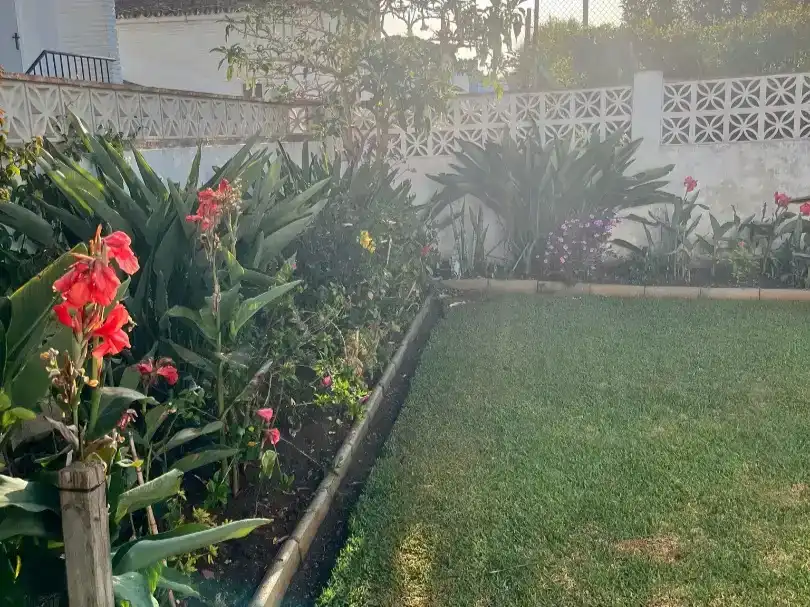 Jardí de Casa o xalet en venda en Marbella amb Aire condicionat