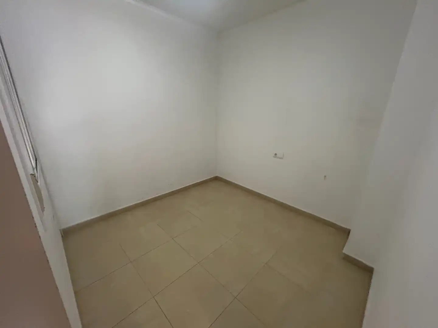 Piso en venta en Passeig de les Escoles, Santa Bàrbara