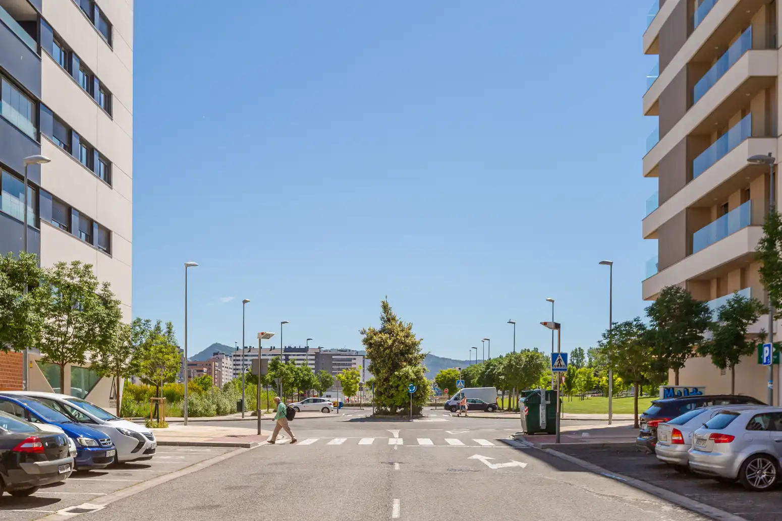Außenansicht von Geschaftsraum zur Miete in  Pamplona / Iruña