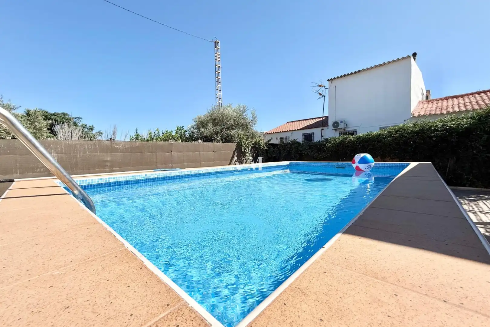 Casa con piscina en alquiler en El Moncayo - El Pòrtic, imagen 2