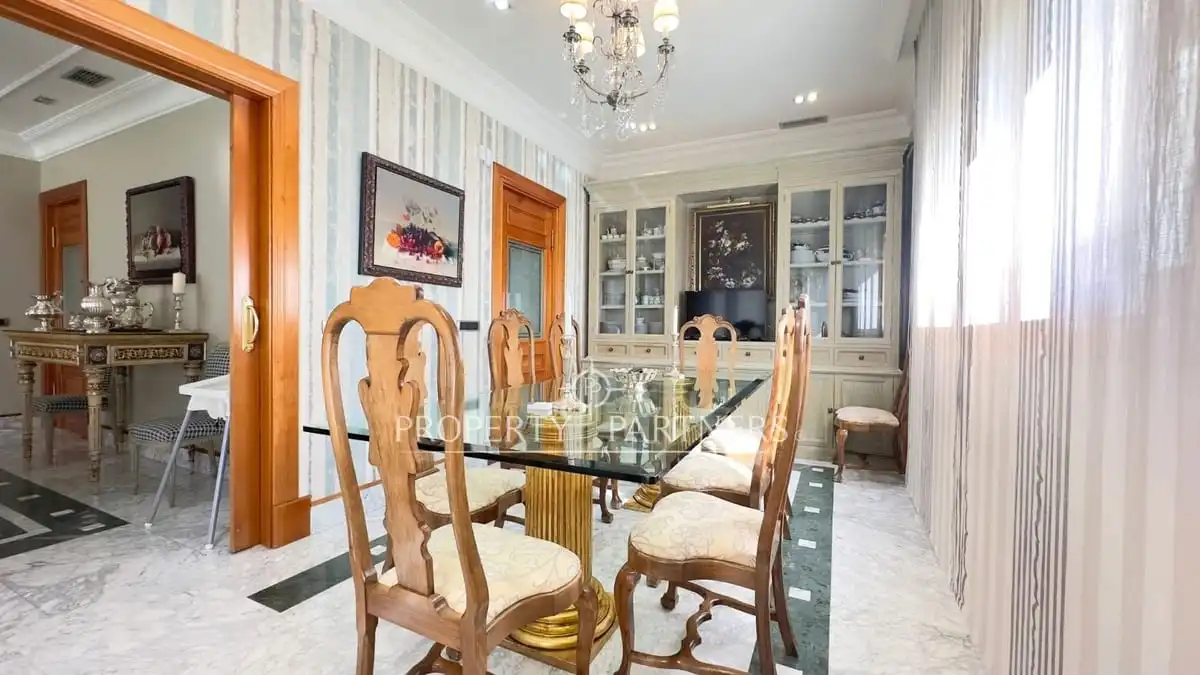 Chalet con piscina en venta en Hastings School - Sobradiel, imagen 12