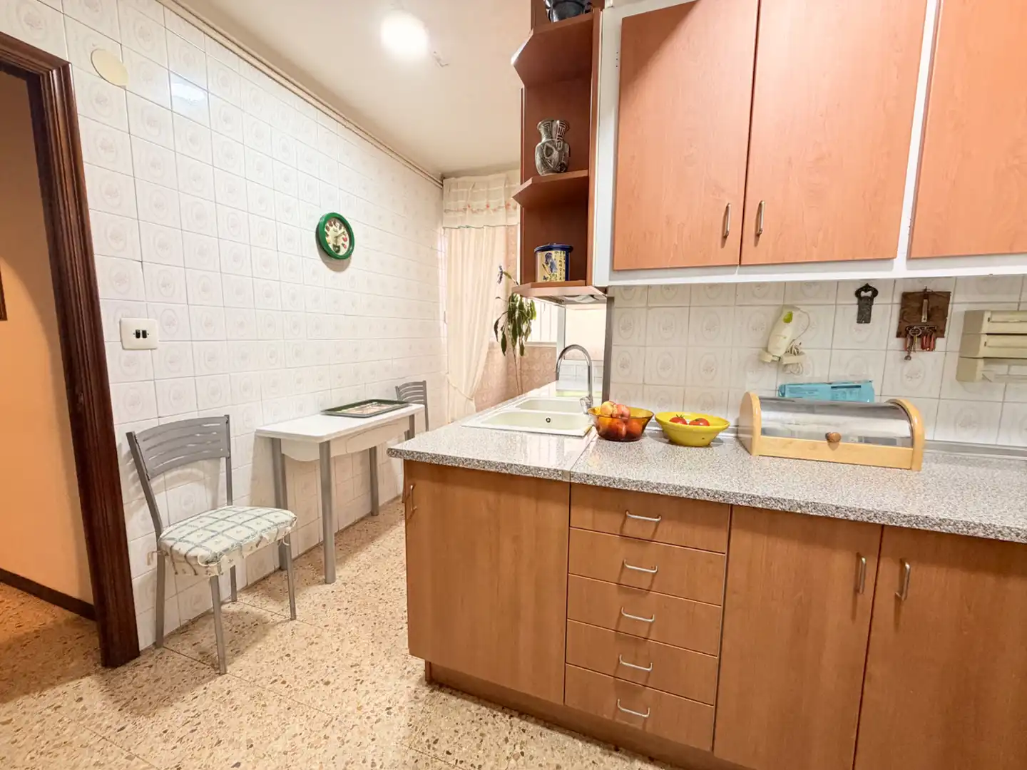 Cocina de Piso en venta en Castellón de la Plana / Castelló de la Plana con Amueblado, Horno y Lavadora
