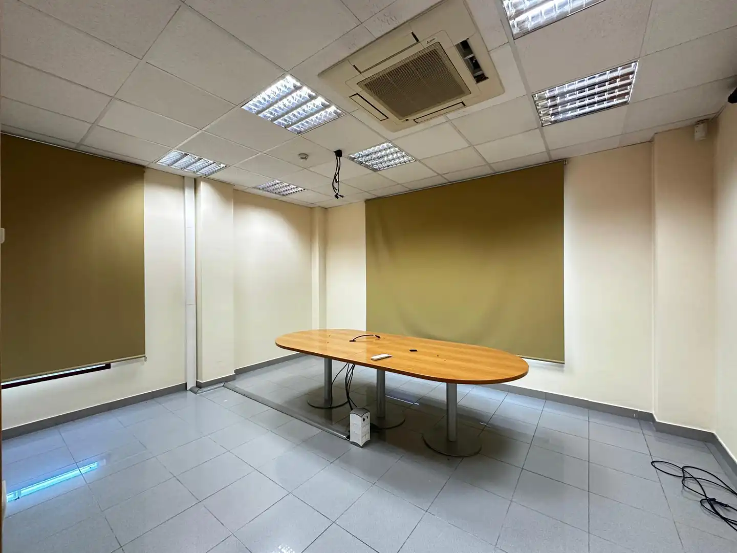 Office for rent in Carlet, Valencia