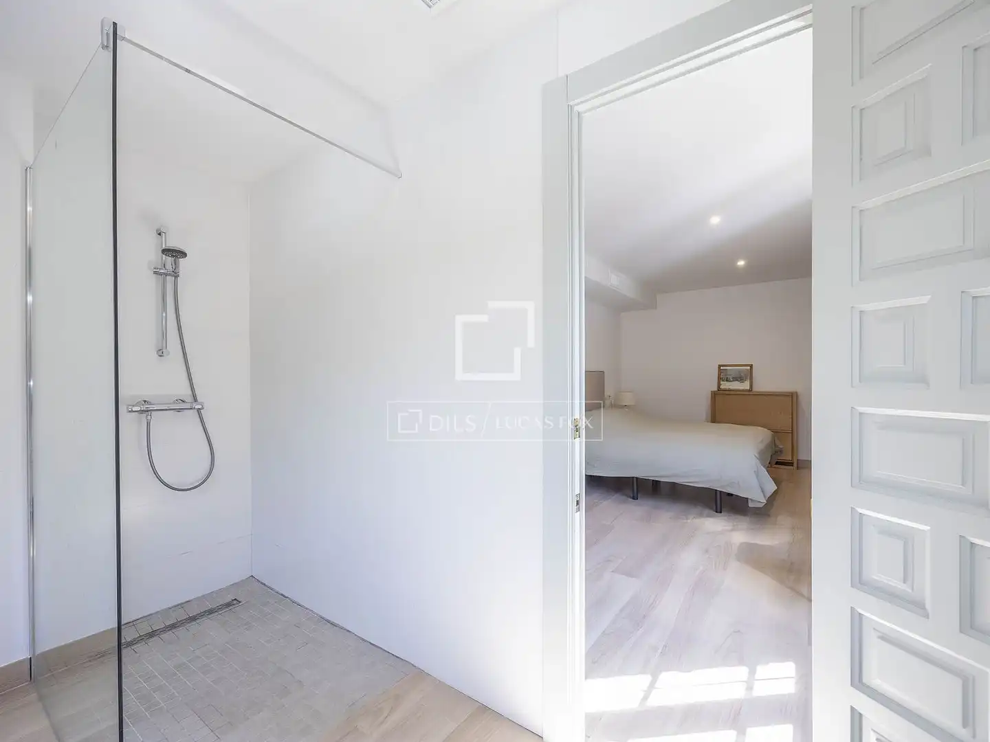 Habitación de Casa o chalet en venta en Godella con Aire acondicionado, Jardín privado y Terraza