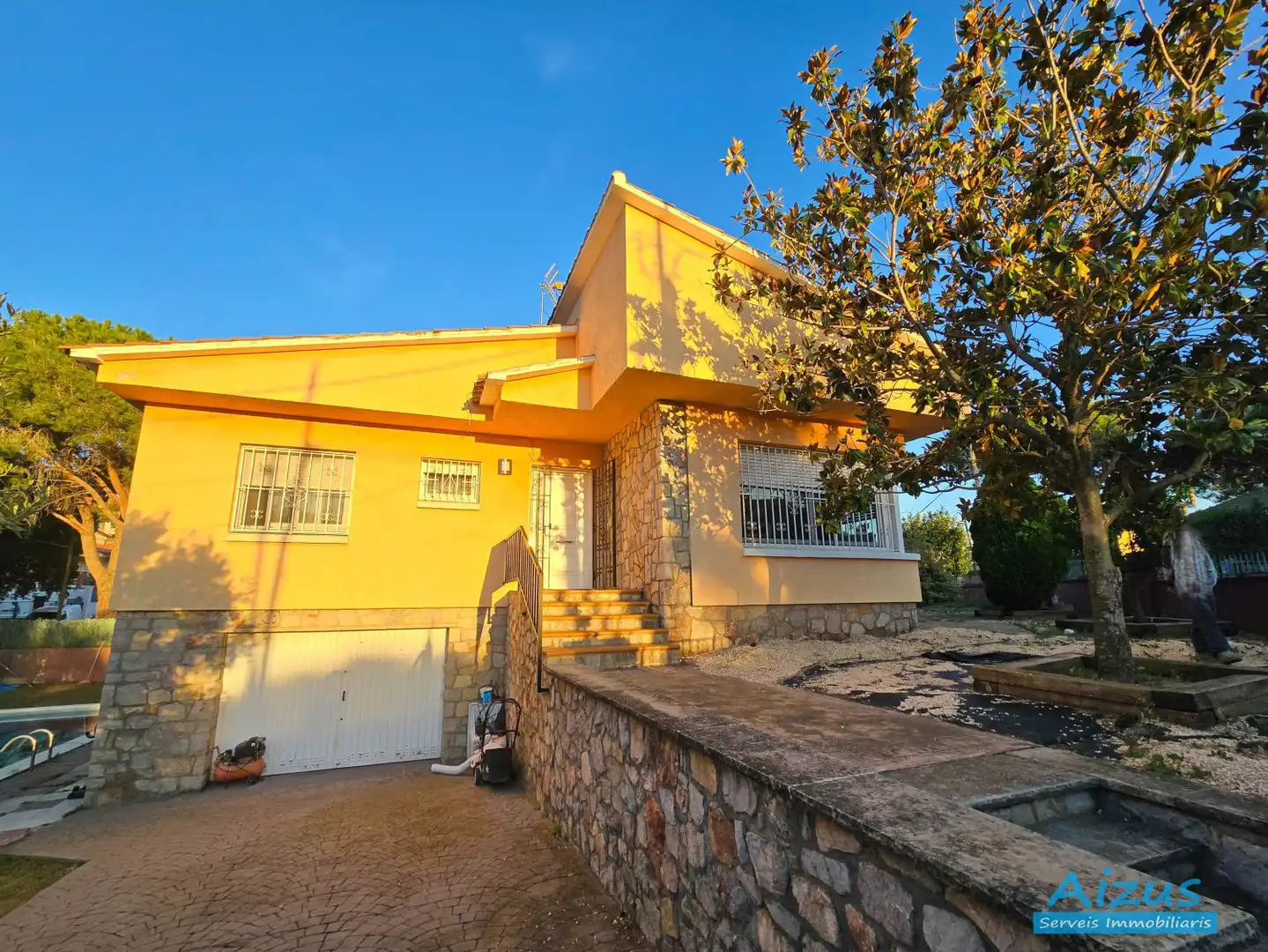 Vista exterior de Casa o chalet en venta en Caldes de Montbui con Jardín privado, Trastero y Piscina