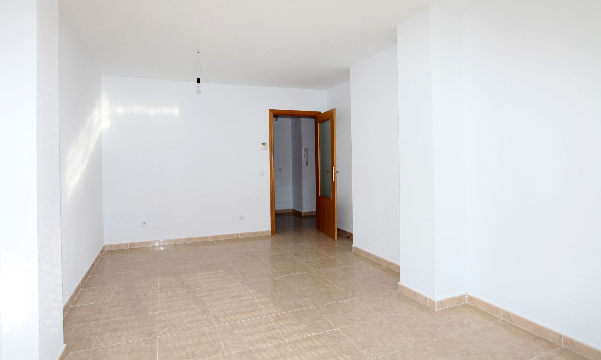 Piso en venta en Parla con Trastero y Piscina comunitaria