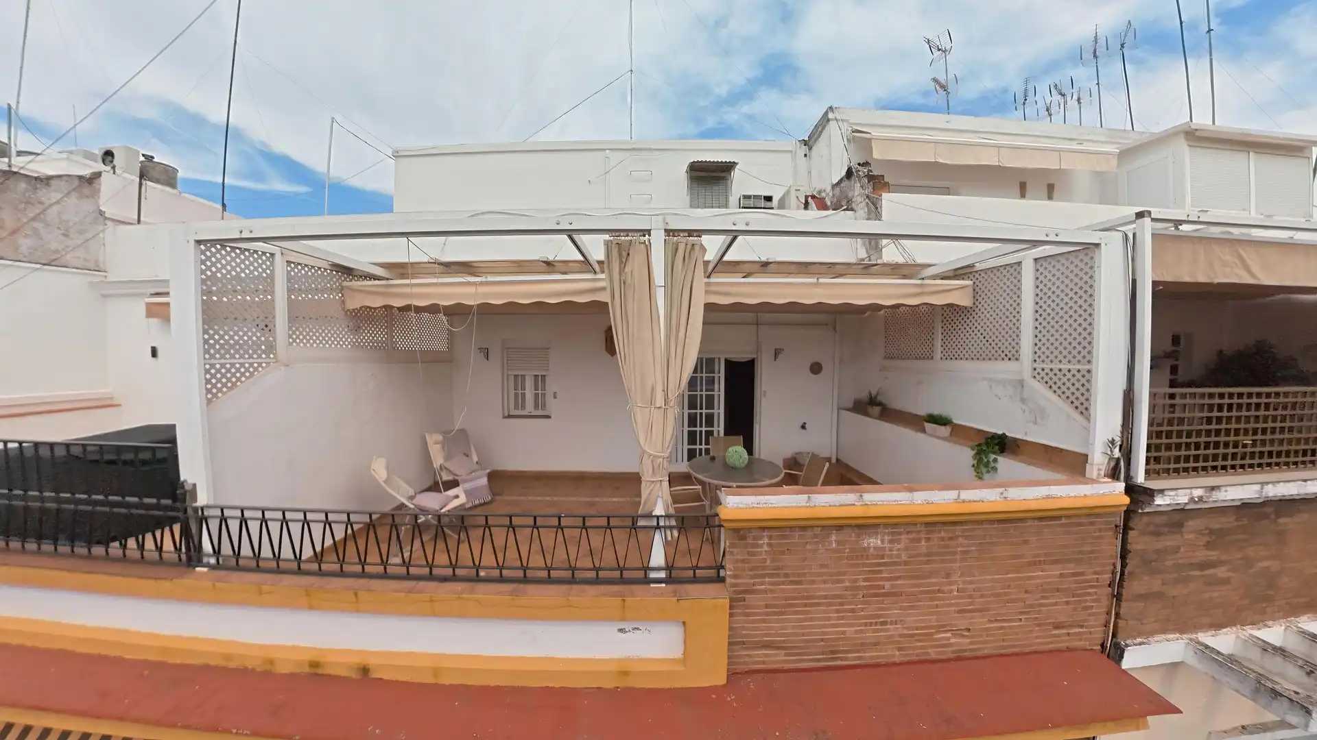 Terraza de Apartamento en venta en Sevilla con Alarma
