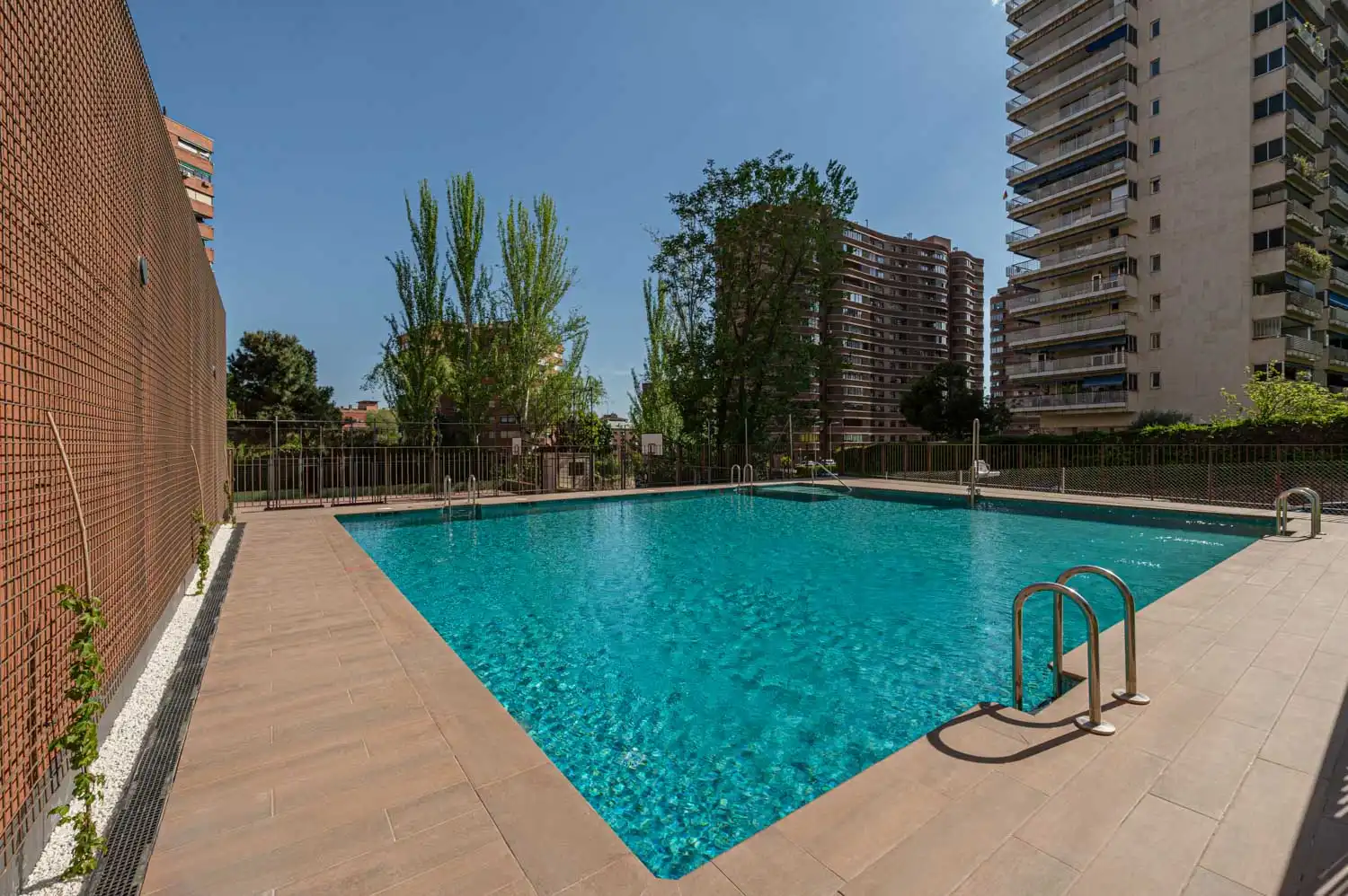 Piso con ascensor en venta en Torrelaguna 67, imagen 2