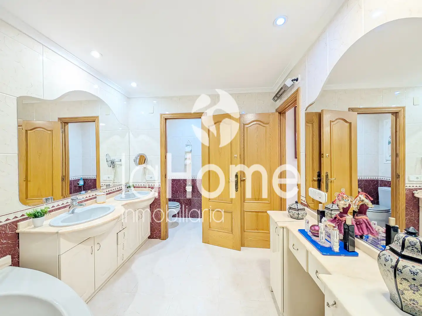 Casa o chalet en venta en L'Eliana con Aire acondicionado, Calefacción y Jardín privado