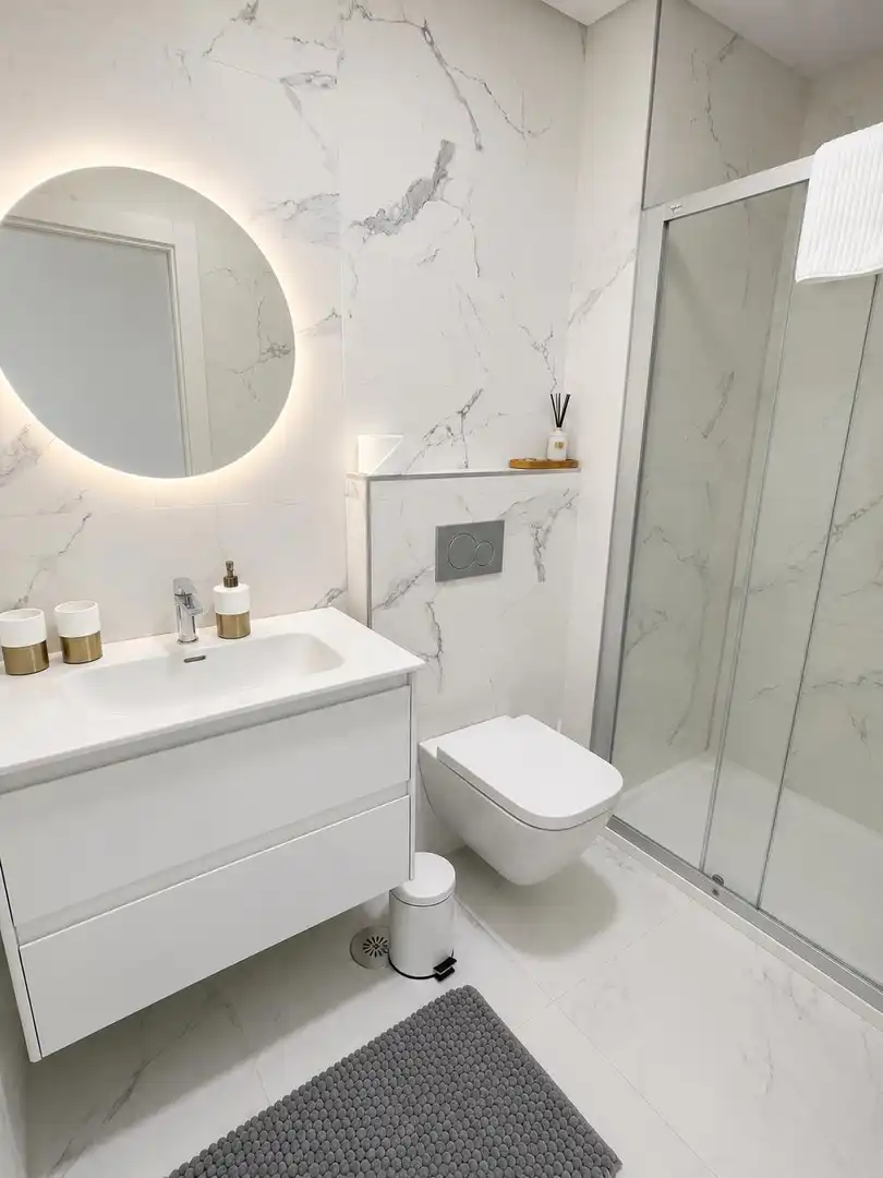 Bany de Apartament en venda en Madrid amb Terrassa