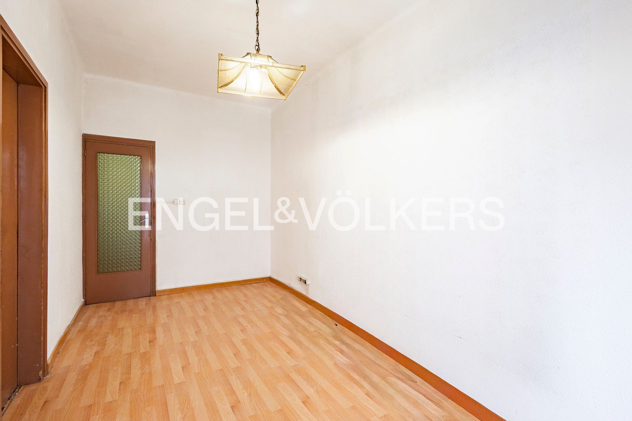 Apartment for sale in Esplugues de Llobregat  with Heating, Parquet flooring and Balcony