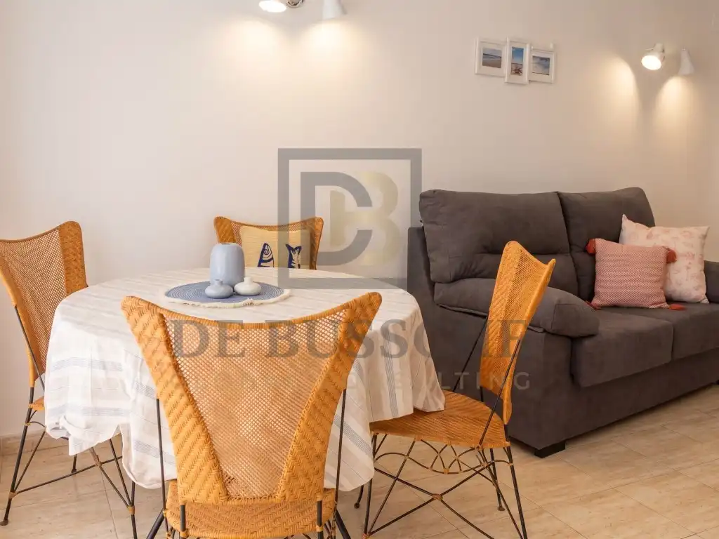 Comedor de Piso de alquiler en Torrevieja con Piscina, Amueblado y Lavadora