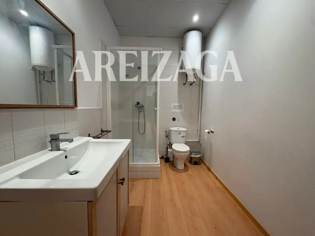 Büro zur Miete in Donostia - San Sebastián  mit Heizung