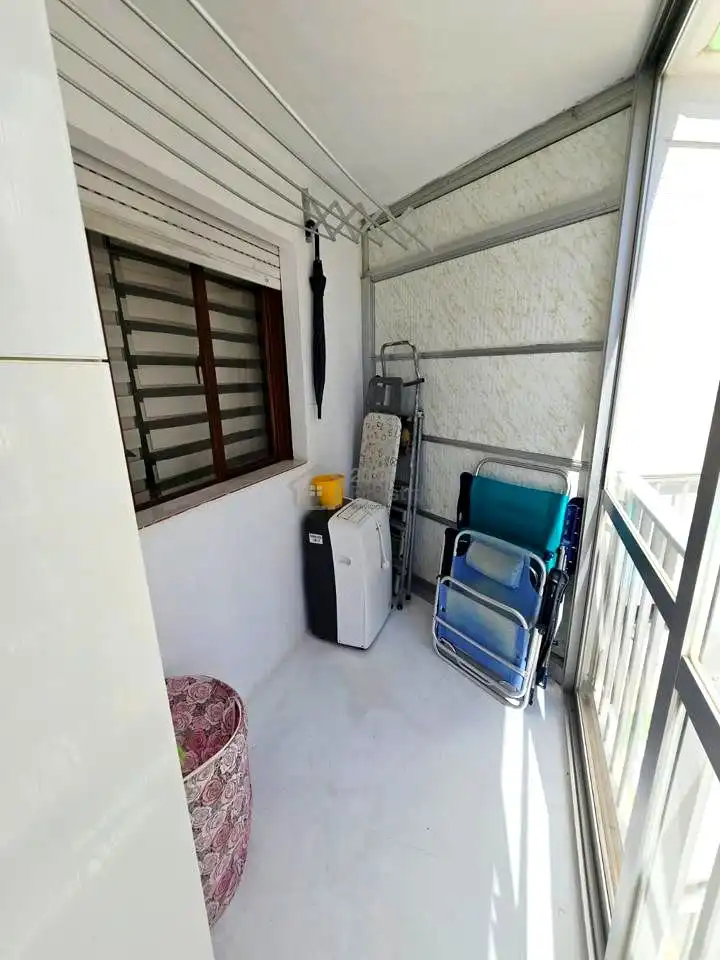 Piso con ascensor en venta en Avenida Emilio Ortuño, imagen 21