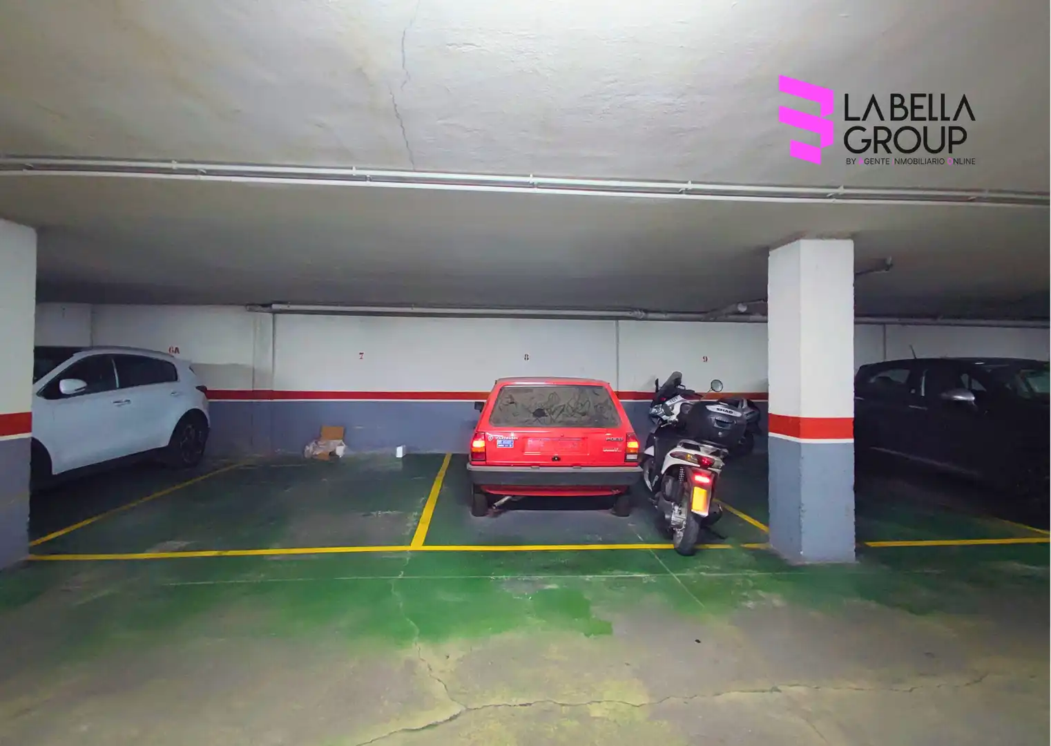 Parking de Piso en venta en Murcia con Trastero