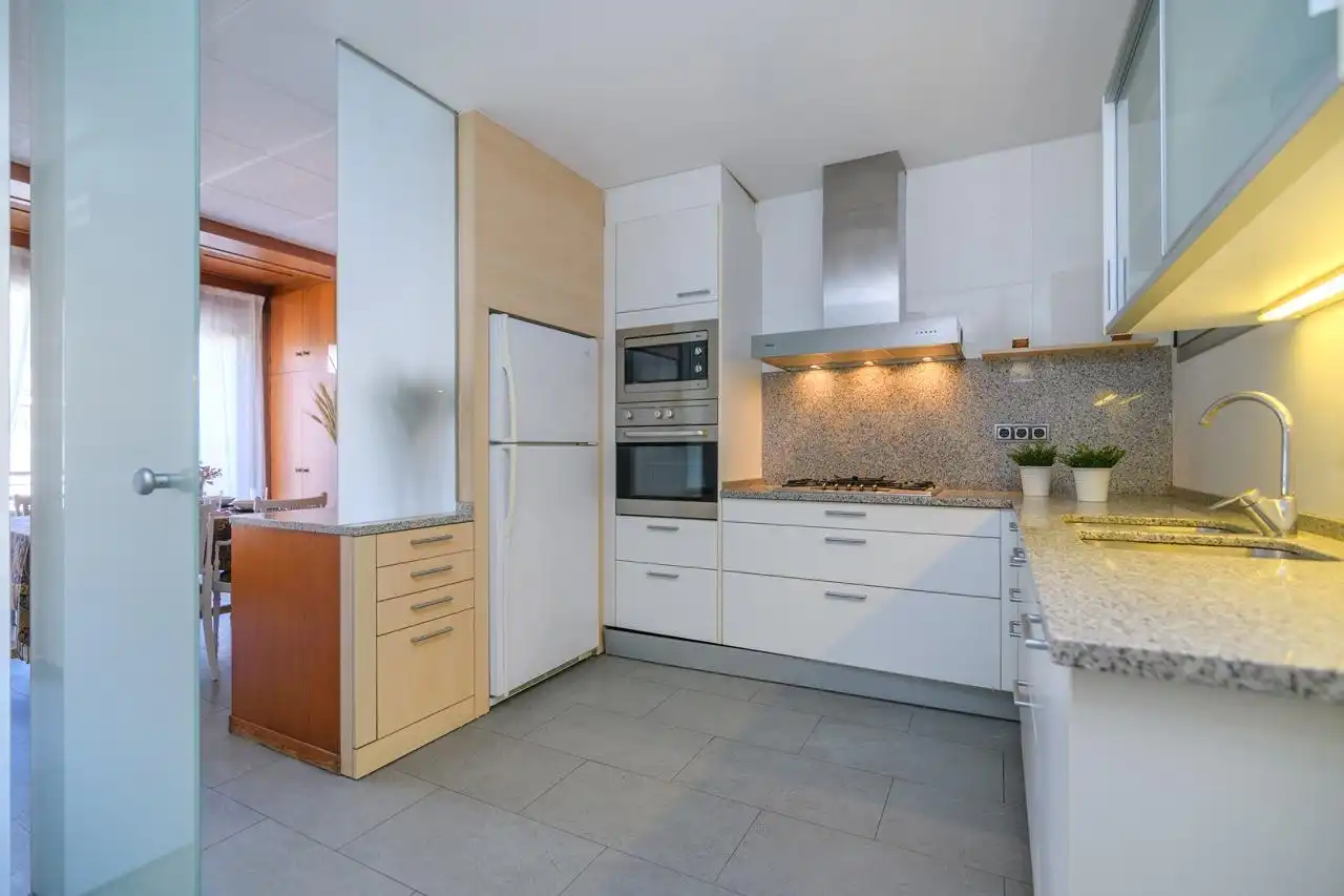 Cocina de Piso en venta en Manresa con Calefacción y Trastero