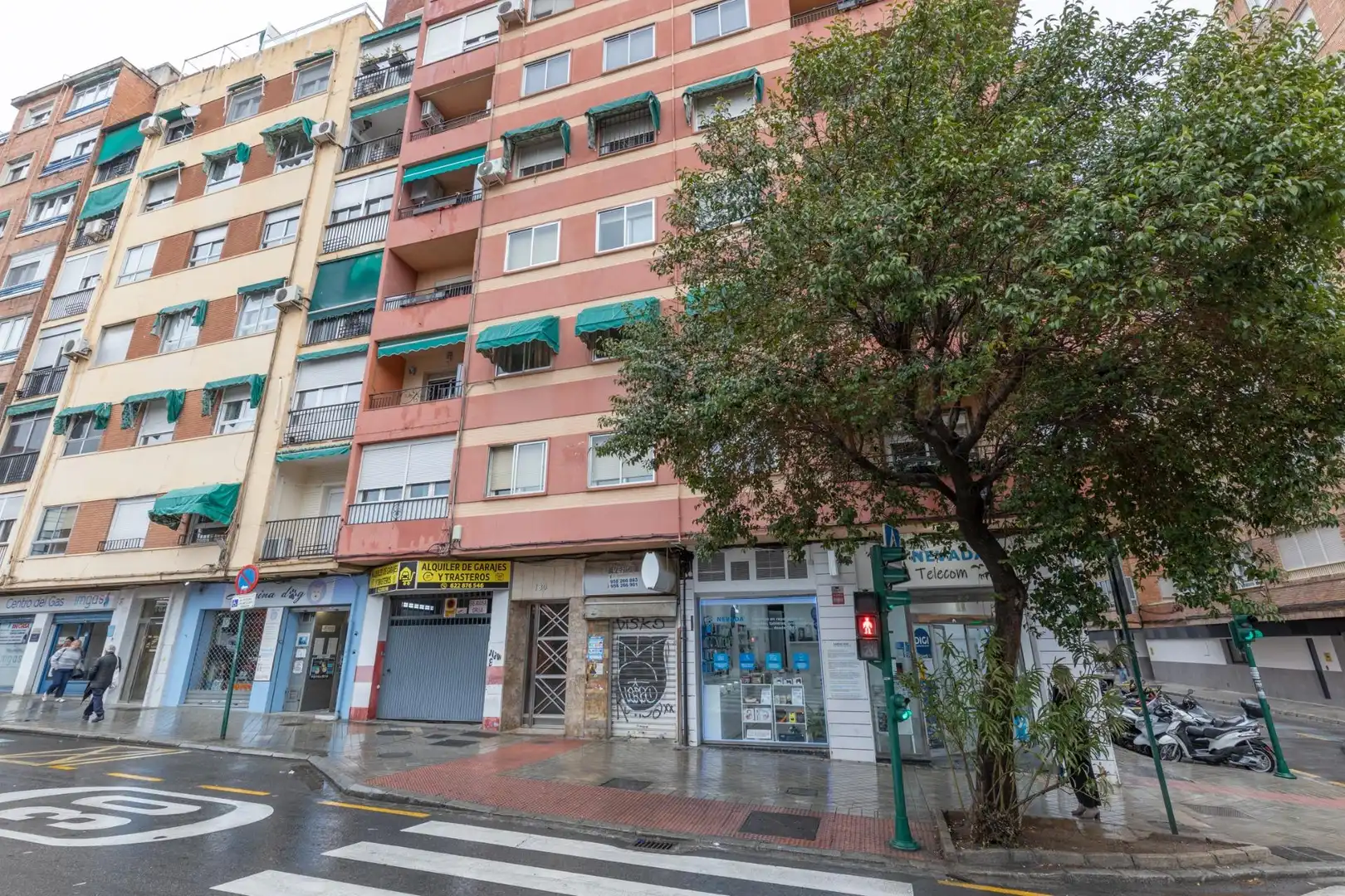 Vista exterior de Pis en venda en Granada