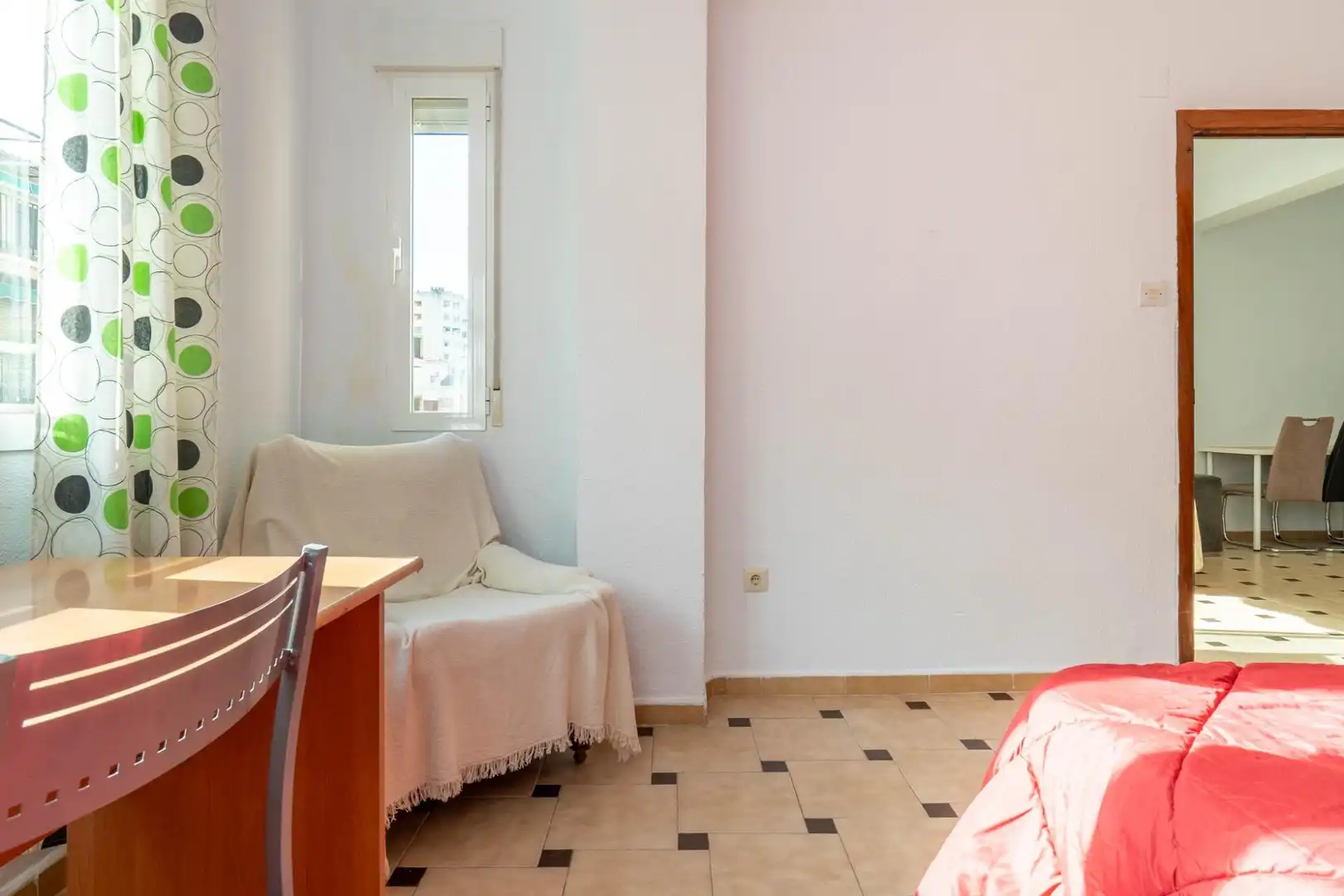 Habitación de Piso en venta en Granada
