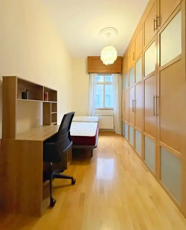 Habitación de Piso de alquiler en A Coruña Capital  con Calefacción, Terraza y Amueblado