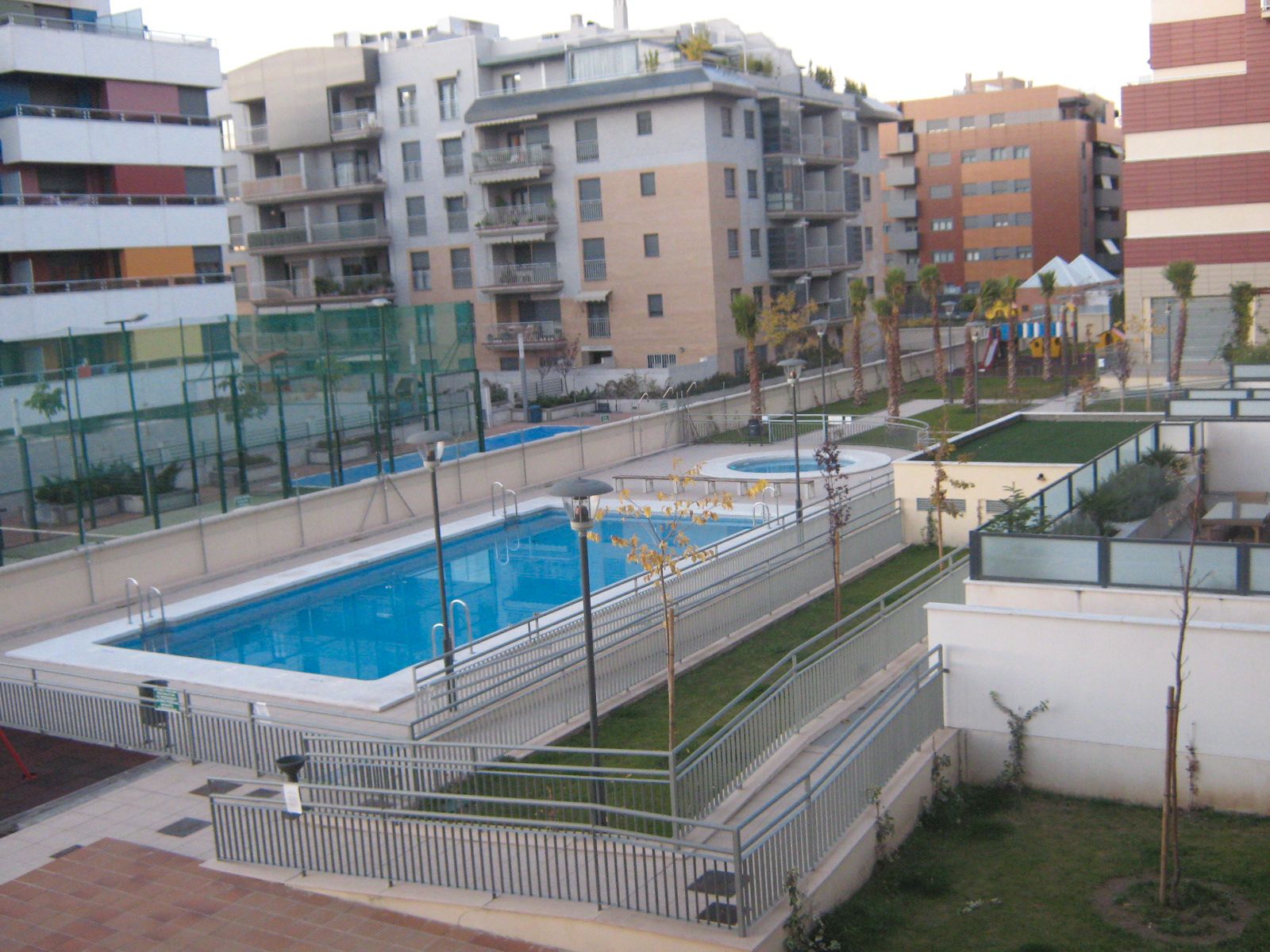 Swimming pool of Flat for rent in  Granada Capital  with Air Conditioner, Heating and Storage room