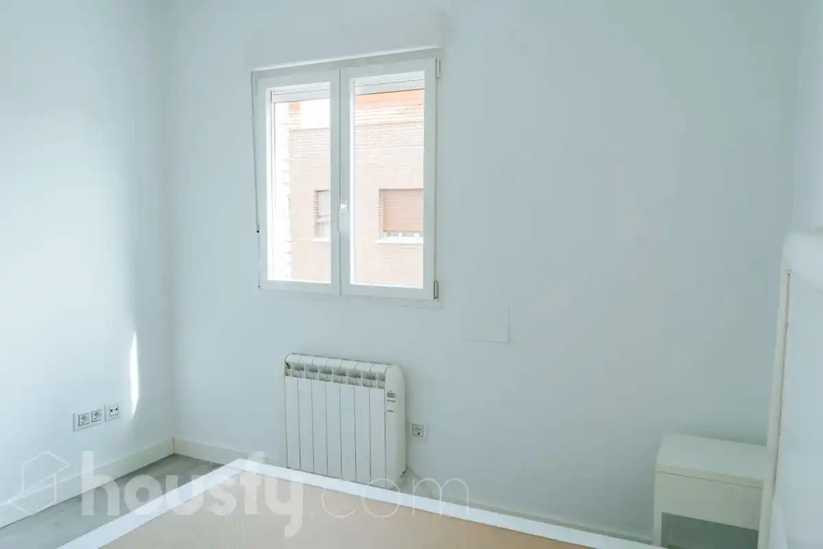 Wohnung zur Miete in Calle de Salas Barbadillo, Pueblo Nuevo