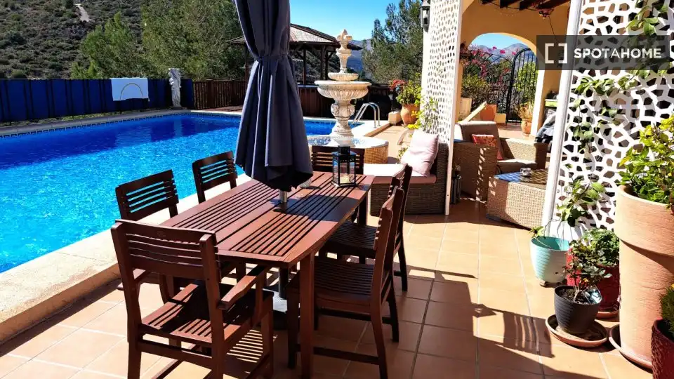 Habitación en Pego