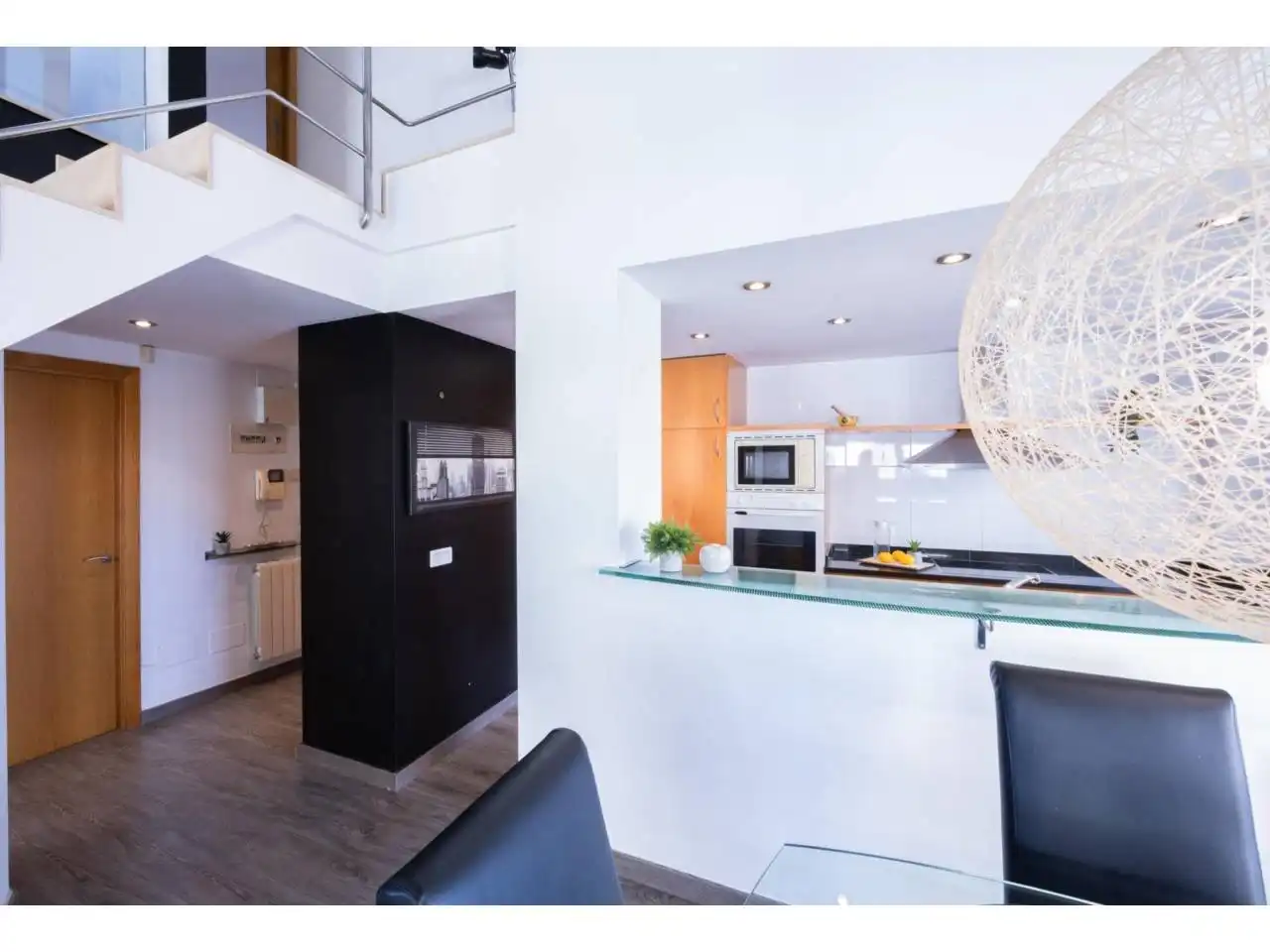 Kitchen of Flat for sale in Girona  with Air Conditioner, Heating and Parquet flooring