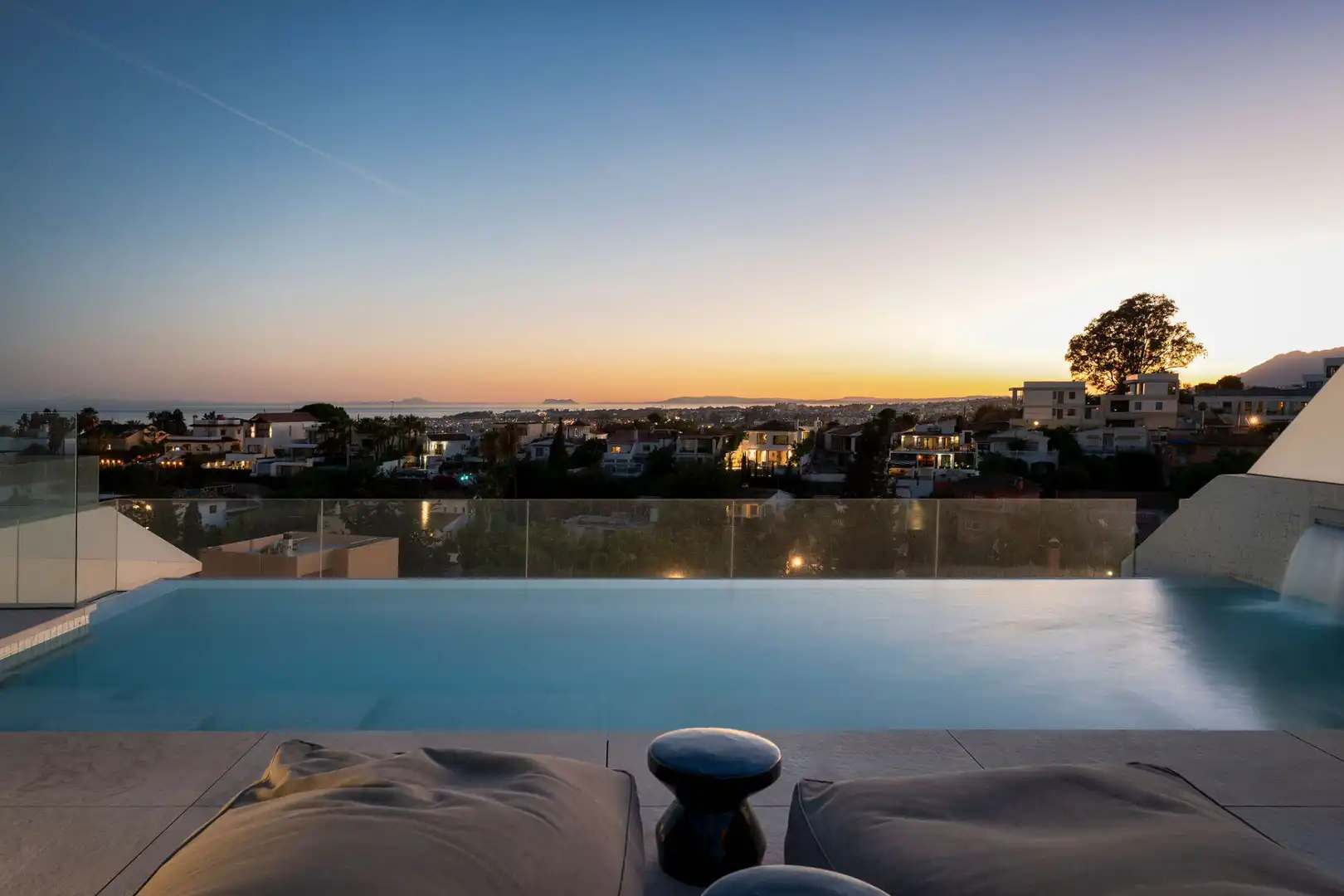 Wohnung mit Terrasse zum Verkauf in Nueva Andalucía