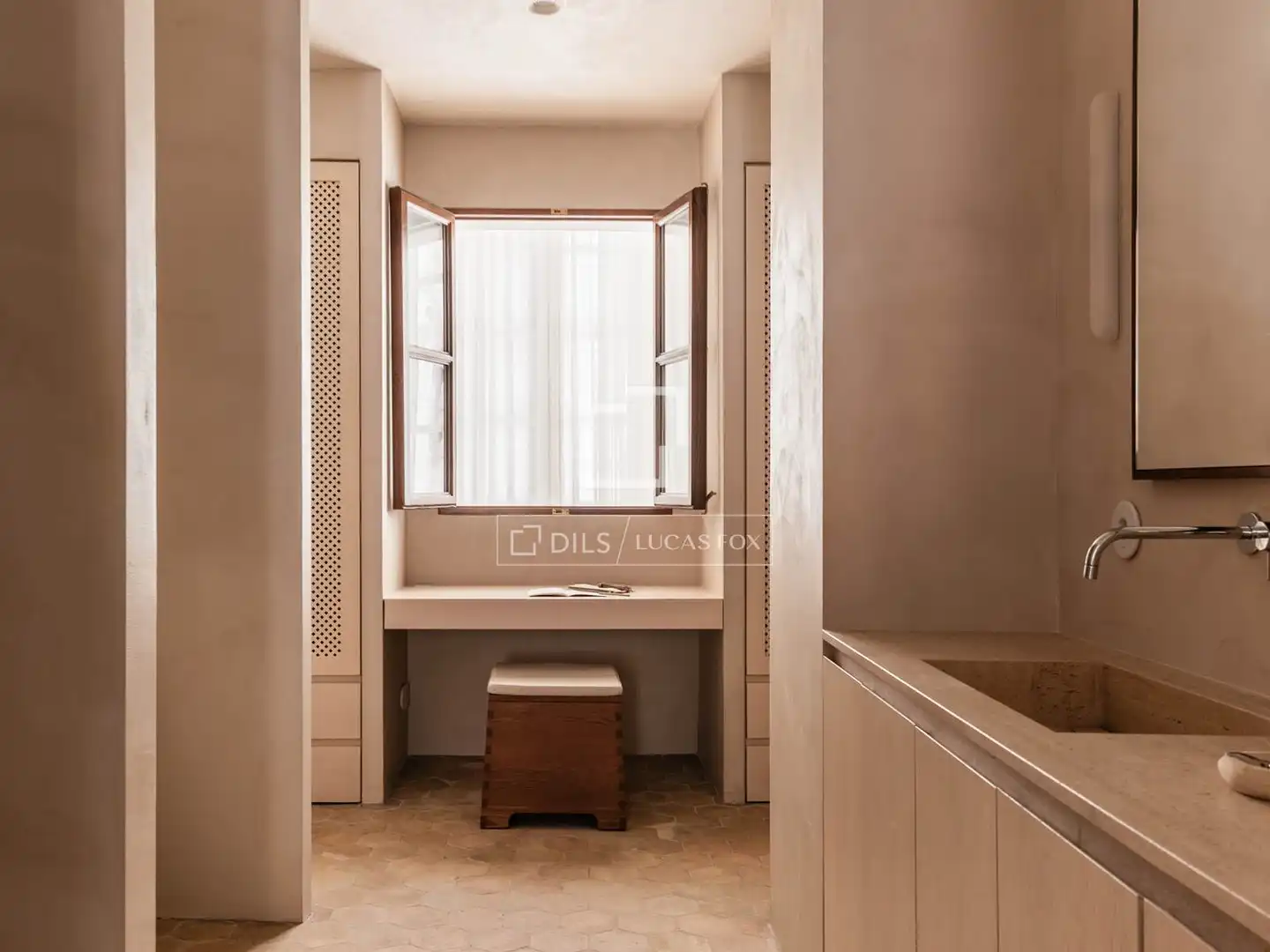 Baño de Piso en venta en  Palma de Mallorca con Aire acondicionado, Calefacción y Terraza