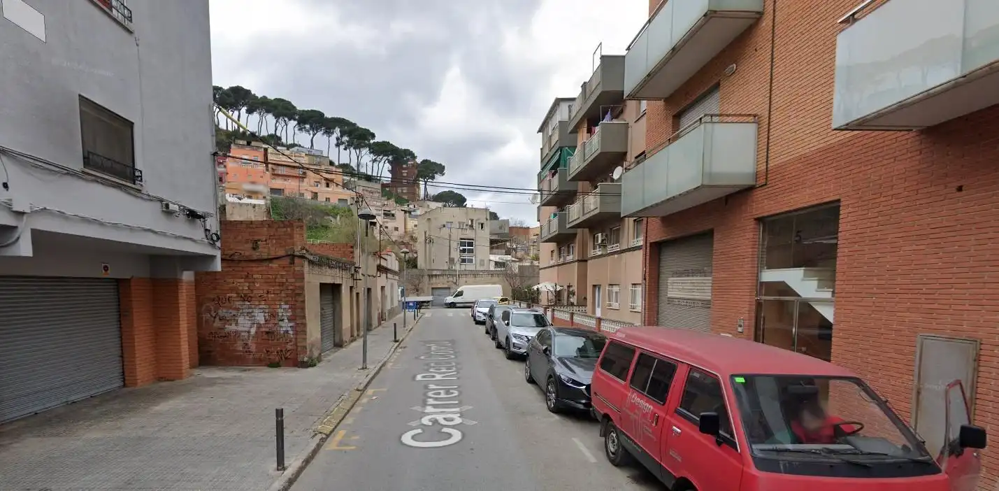 Vista exterior de Pis en venda en Montcada i Reixac