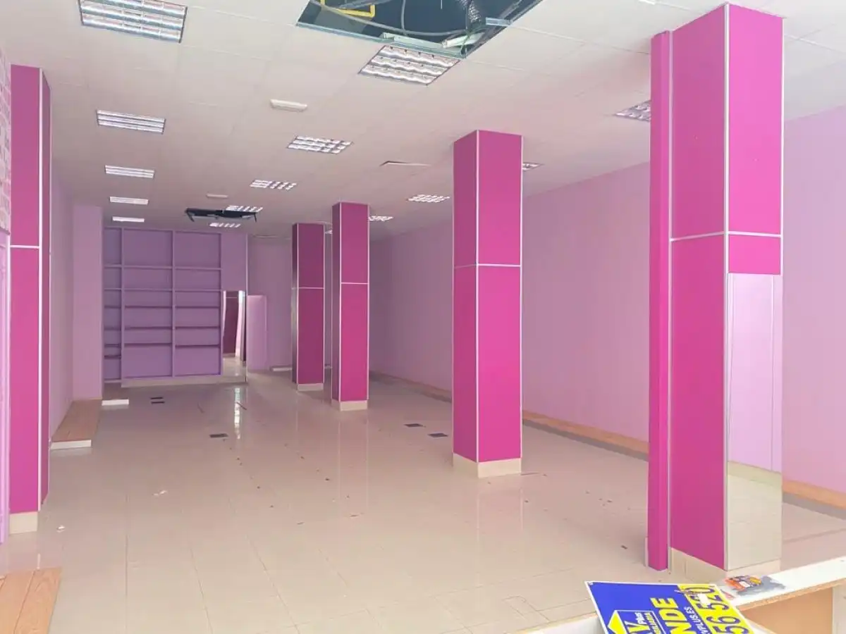 Local comercial en venda a Centro, imagen 7