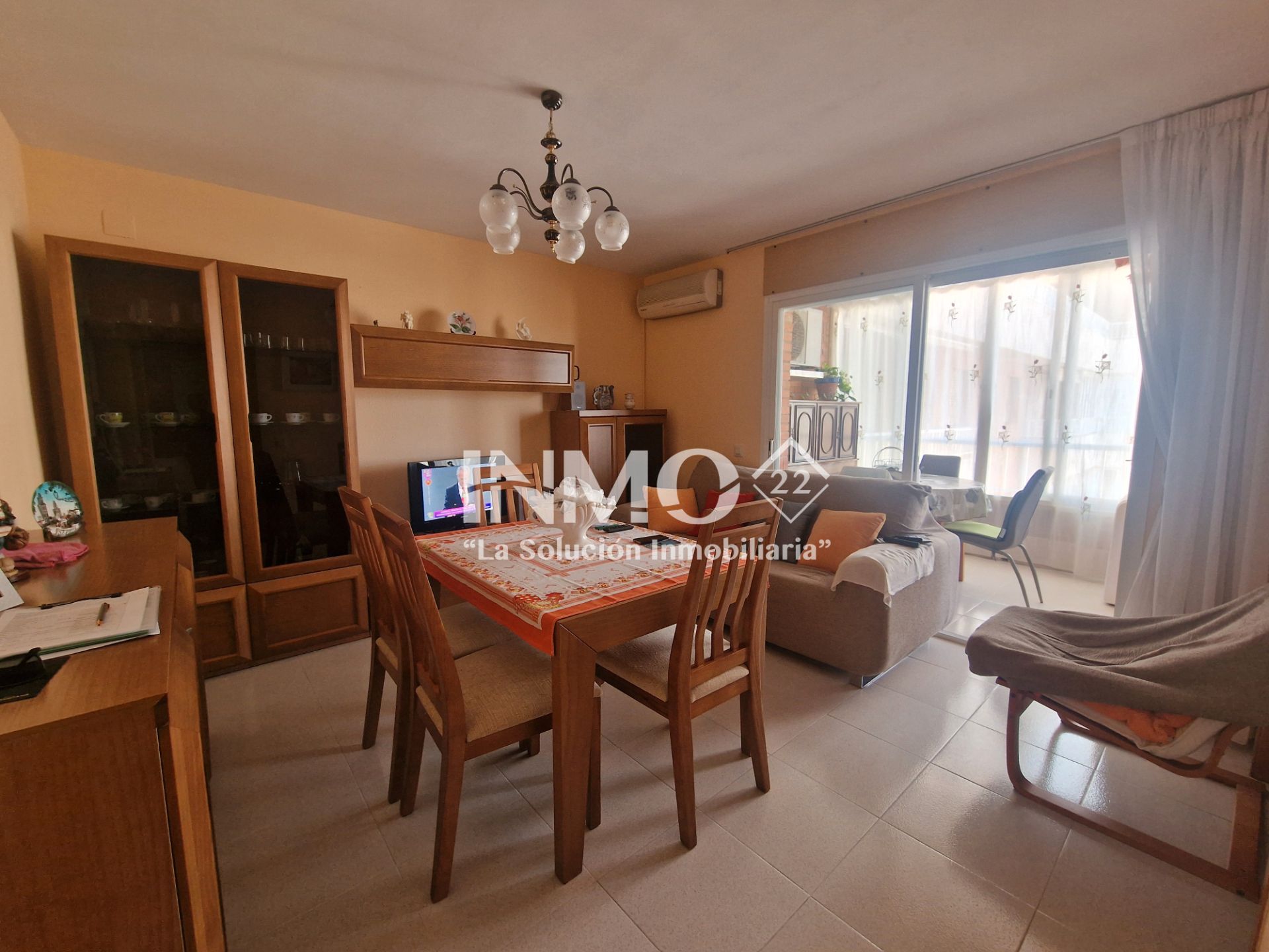 Living room of Apartment for sale in Cambrils  with Air Conditioner, Terrace and Furnished