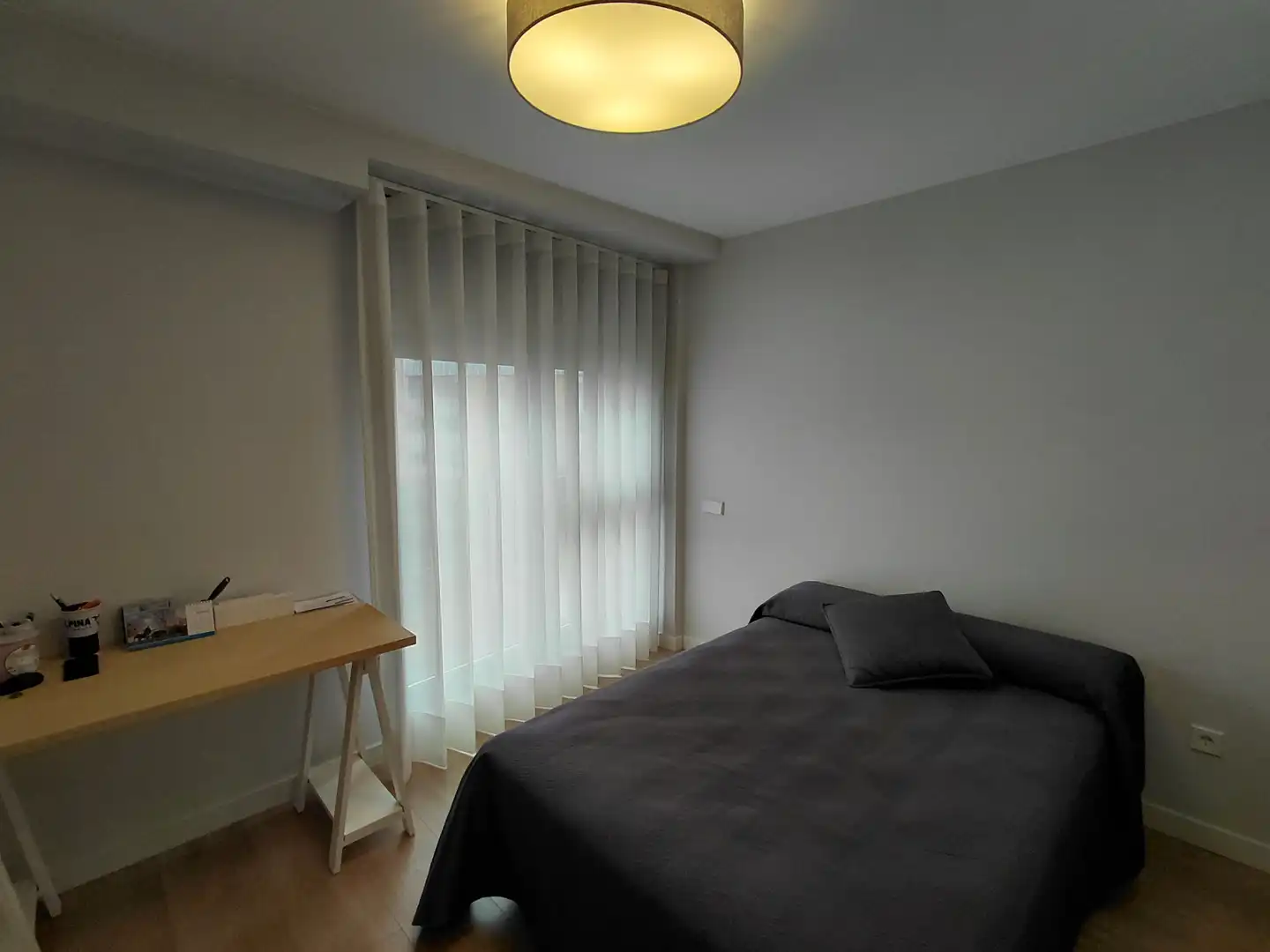 Schlafzimmer von Wohnung zum Verkauf in Oleiros mit Heizung, Privatgarten und Parkett