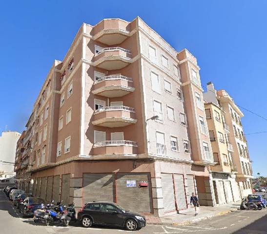 Local comercial en Alquiler en Carrer Andrés perpiñan, 8 en Ciutat Jardí - Torreta Verdí