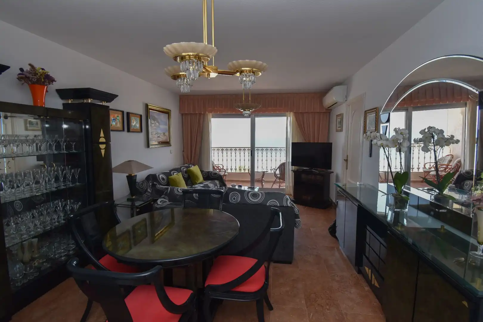 Sala d'estar de Apartament de lloguer en Santa Pola amb Aire condicionat, Calefacció i Terrassa