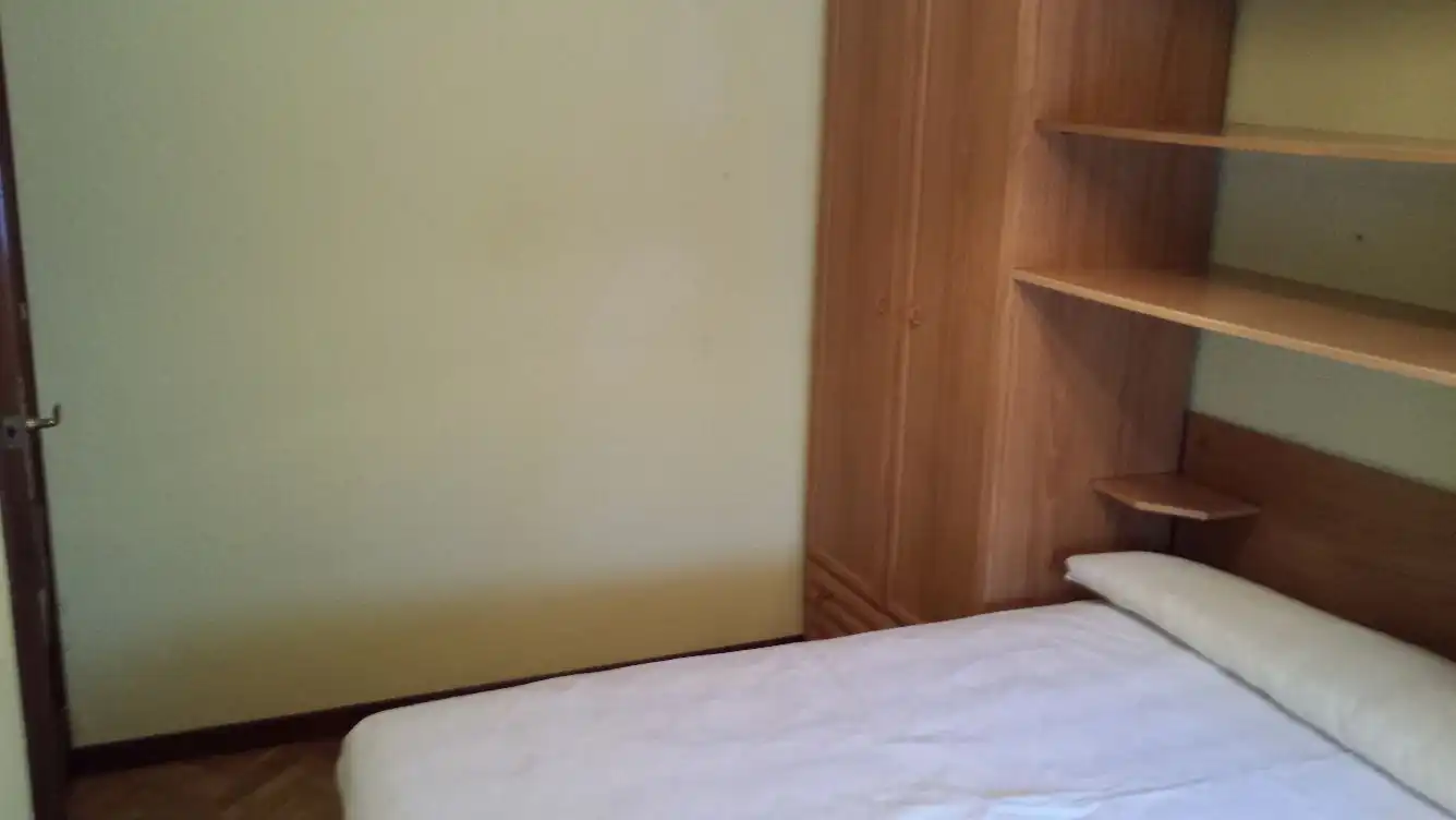 Wohnung zur Miete in Calle del Parque de Monfragüe, Parque Lisboa - La Paz