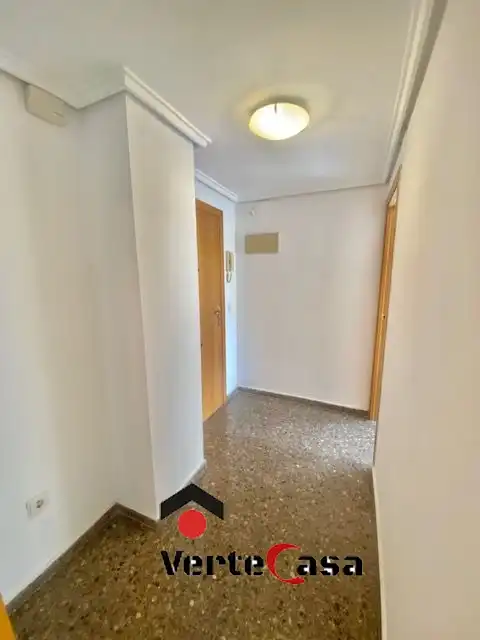 Flat with terrace to rent in Vicente sancho tello, imagen 2