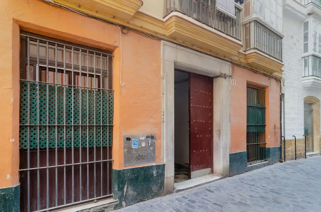Piso en venta en C/ Obispo Urquinaona, El Pópulo - Santa María
