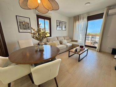 Apartment with pool to rent in Mijas Golf