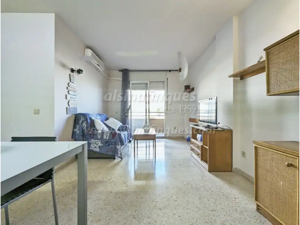 Sala d'estar de Pis en venda en Lloret de Mar amb Aire condicionat, Calefacció i Terrassa