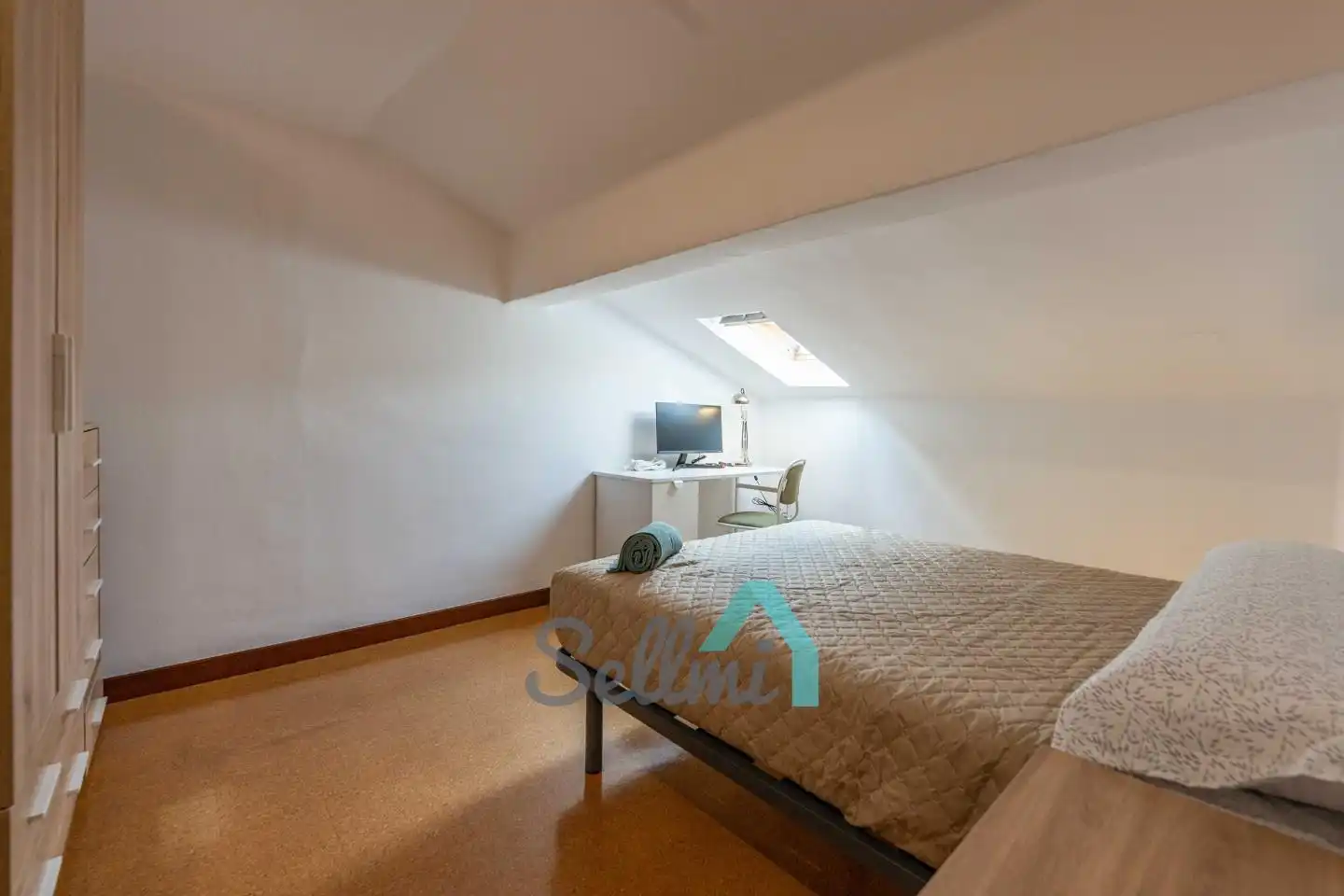 Flat for rent in De Gloria Fuertes, Masip
