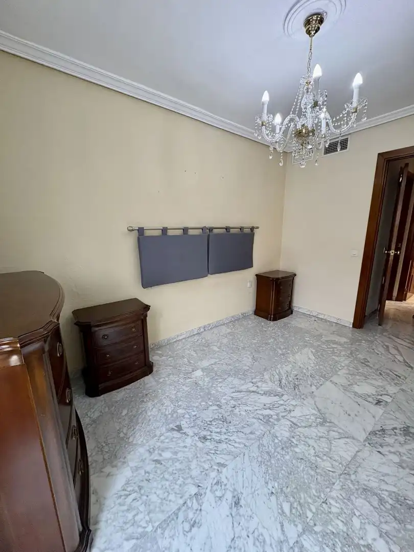 Flat for sale in Sevilla  with Air Conditioner, Heating and Terrace