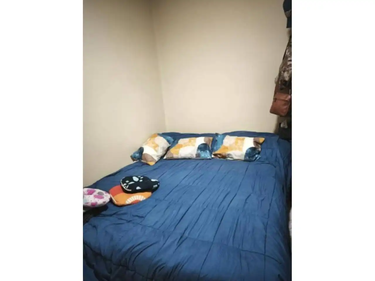 Habitación de Piso en venta en Valencia con Amueblado y Balcón