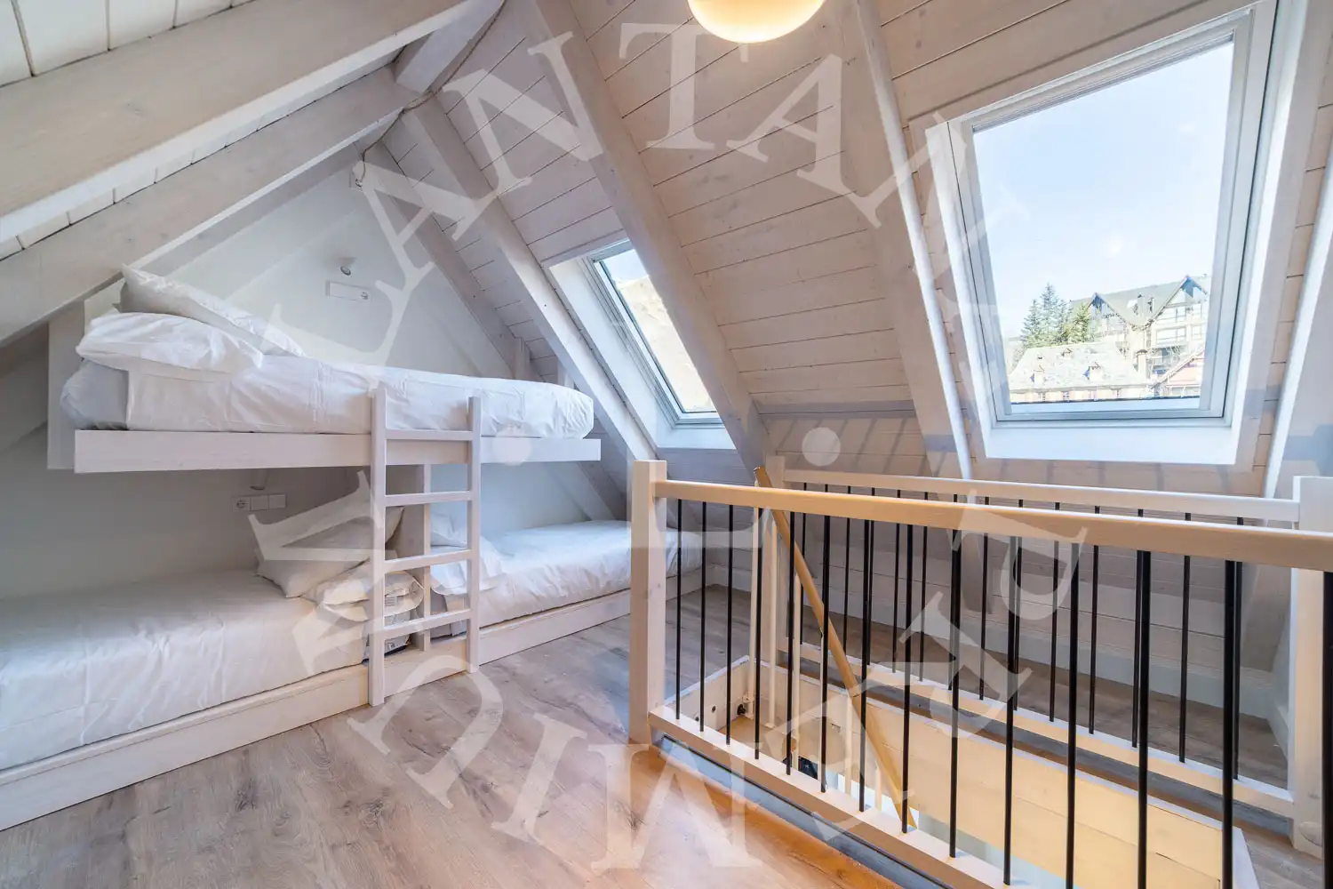 Habitación de Casa o chalet en venta en Naut Aran con Calefacción, Parquet y Amueblado