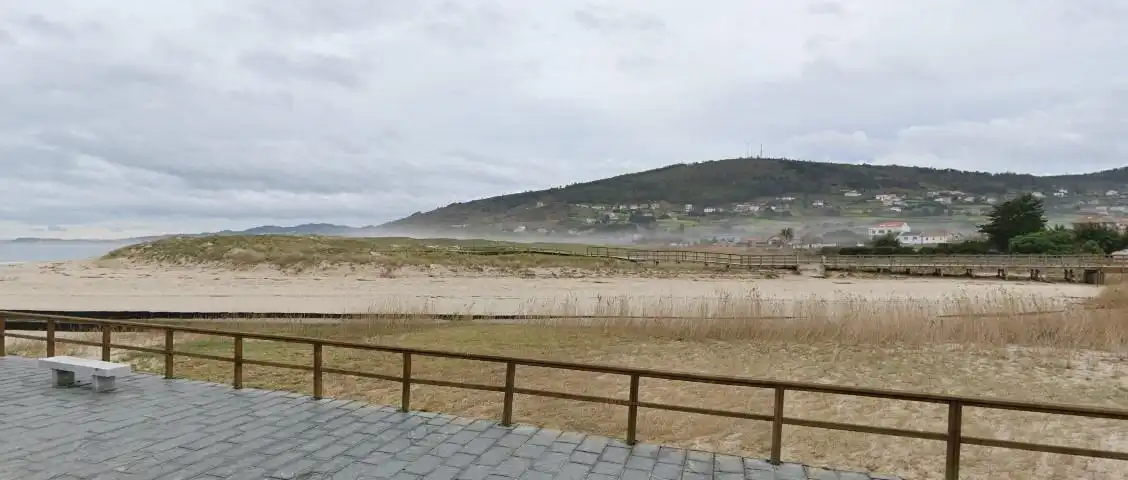 Vista exterior de Casa o xalet en venda en Arteixo