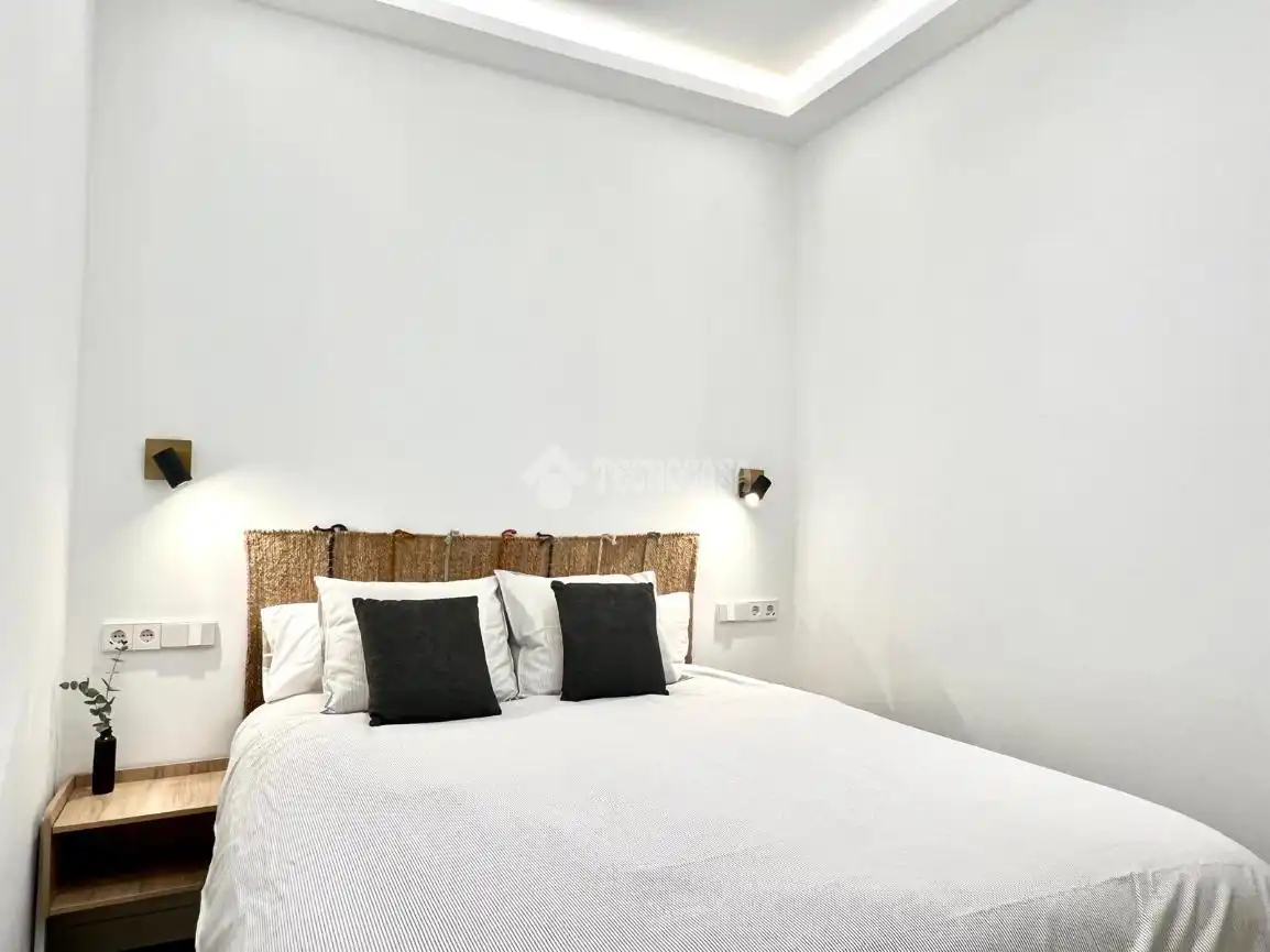 Bedroom of Flat for sale in Madrid  with Air Conditioner