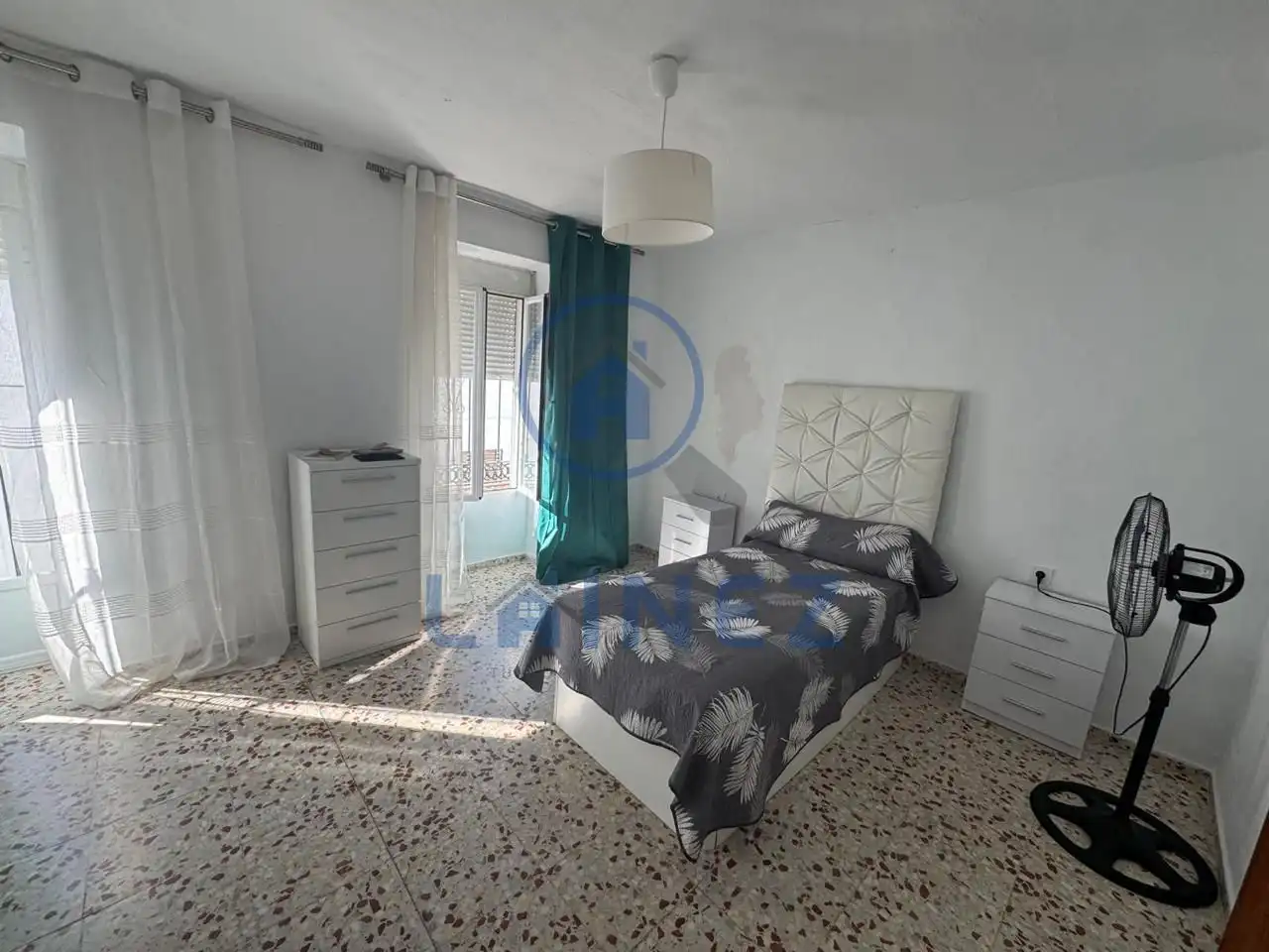 Dormitori de Casa adosada en venda en Bujalance amb Aire condicionat, Terrassa i Traster